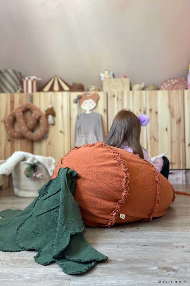 POUF Cathy the Carrot - Image 6