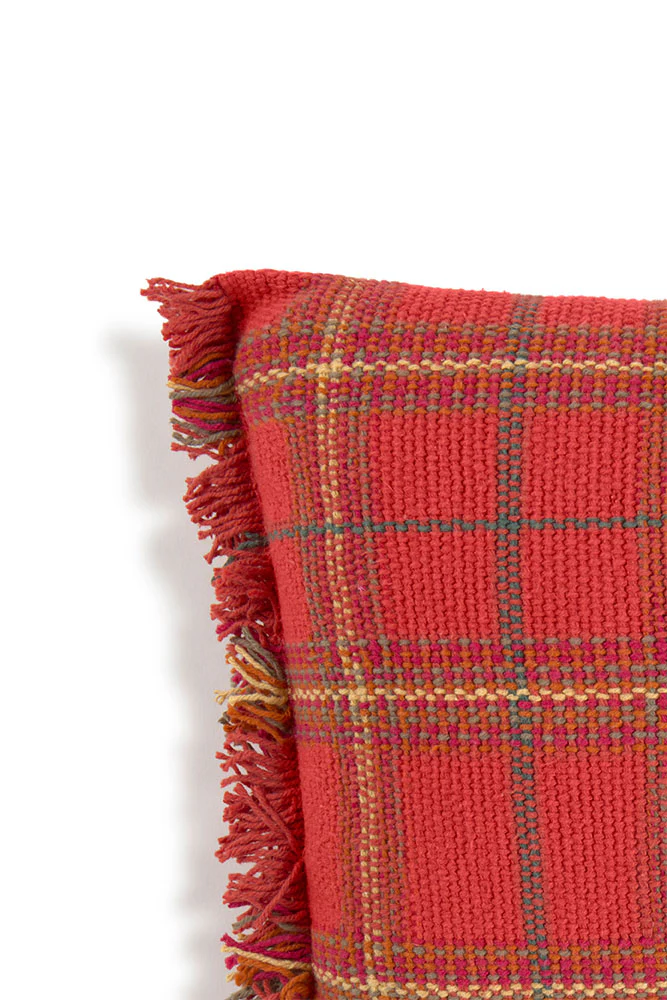 HANDLOOM CUSHION MAPPLE RED - Image 4