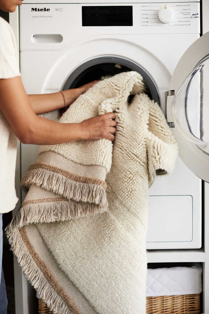 SOAP STRIPS FOR WASHABLE RUGS - Image 4