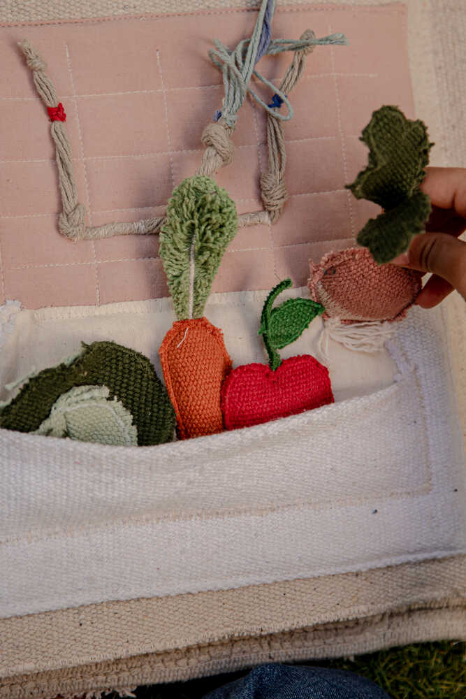 TEXTILE BOOK COOL KIDS EAT HEALTHY - Image 5