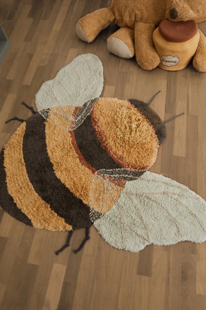 WASHABLE RUG BEE - Image 3
